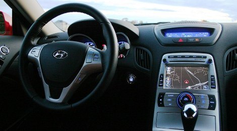 Hyundai Genesis Coupe dash