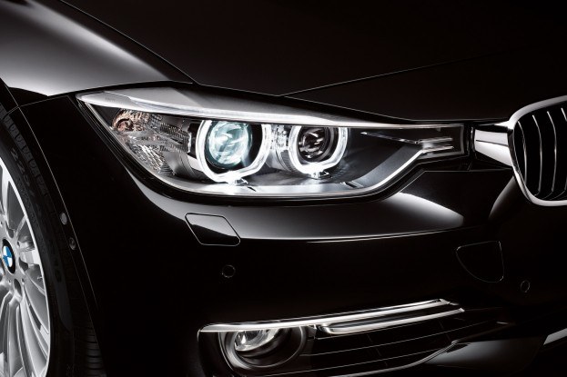 2012 BMW 3-Series headlight