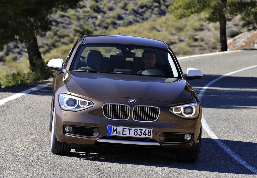 BMW 1 Series 3