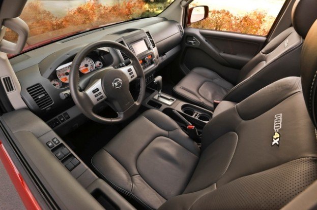 Nissan Frontier PRO4X interior