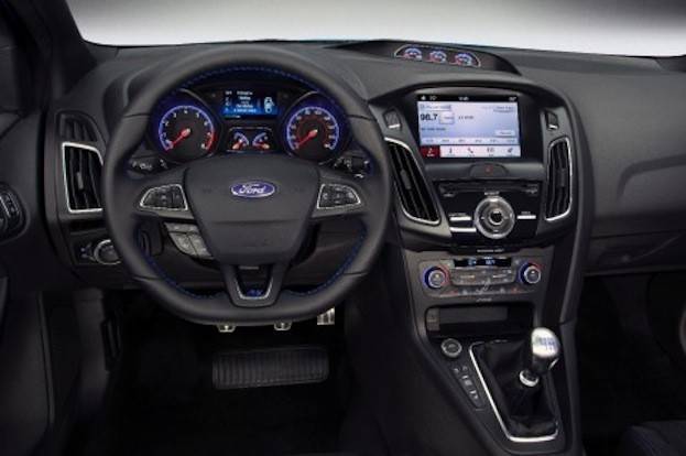 Ford Focus RS cabin