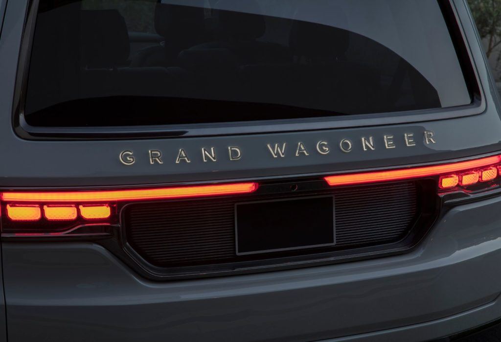 Jeep Grand Wagoneer Concept 31