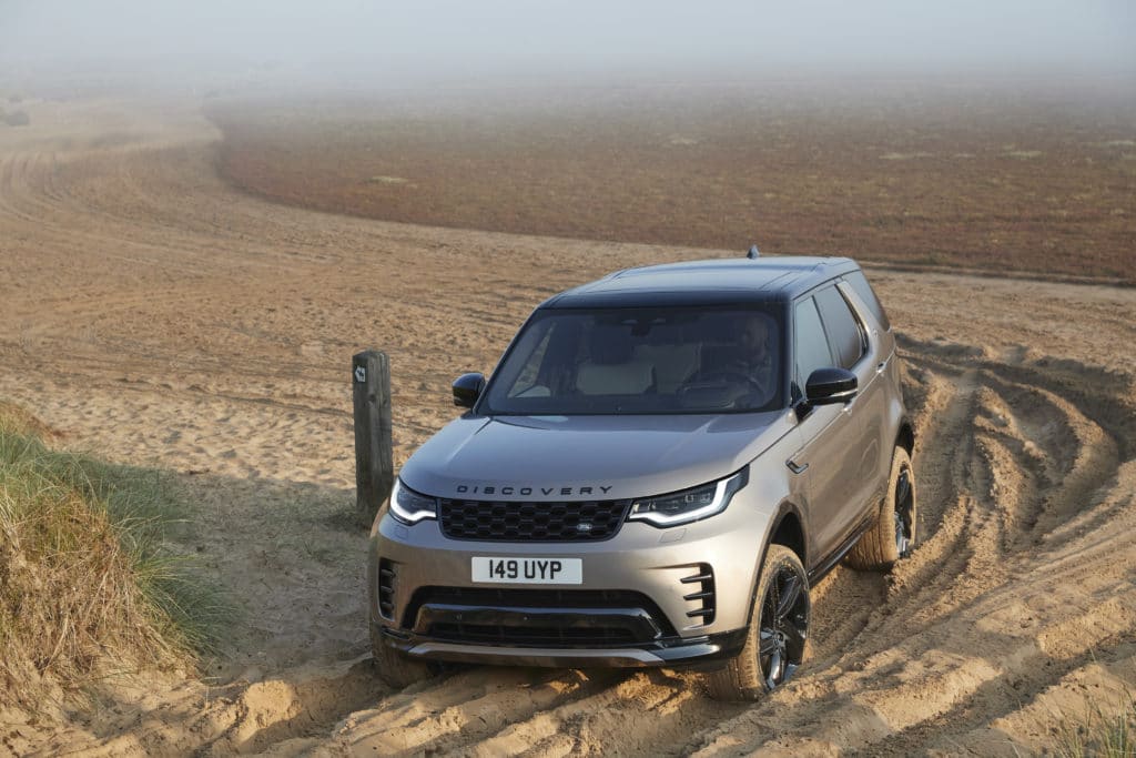 2021 Land Rover Discovery 17