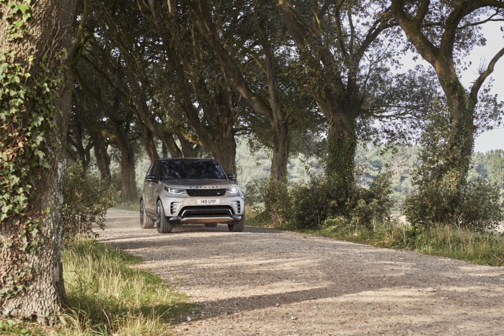 2021 Land Rover Discovery 19